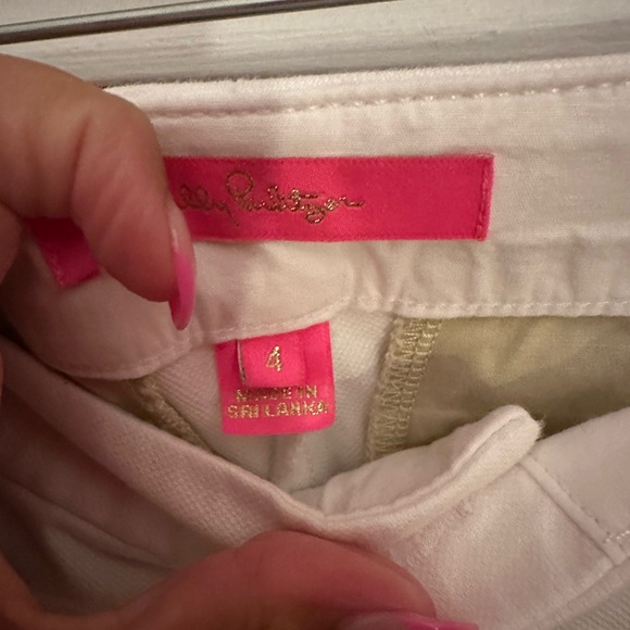 Lilly Pulitzer 5" Buttercup Low rise short - Picture 2 of 5